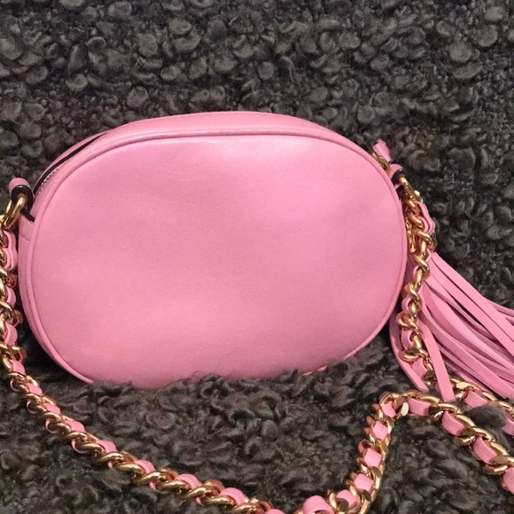 🚫SOLD🚫Moschino Oval Vintage Chain Bag - Picture 2 of 6